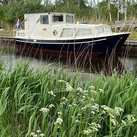 Boat Ella - Kamperen Op Het Water -Niet Om Mee Te Varen -Read Host Profile-Lees Hostprofiel Jutrijp Экстерьер фото
